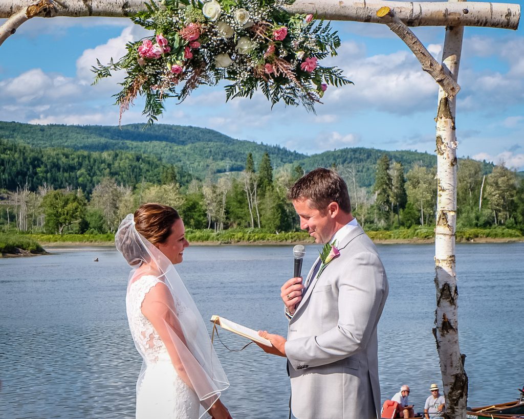 Photo Tips:  Wedding Candids