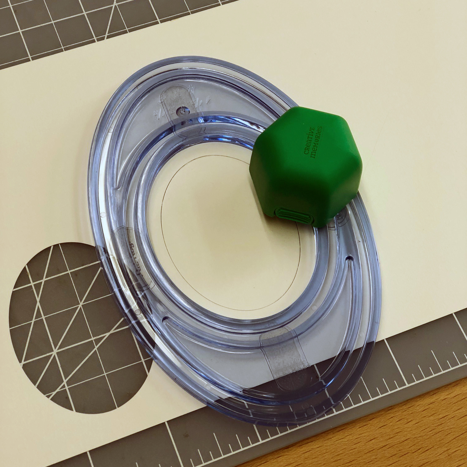 Easter-Scrapbook-Layouts-2018-Creative-Memories9