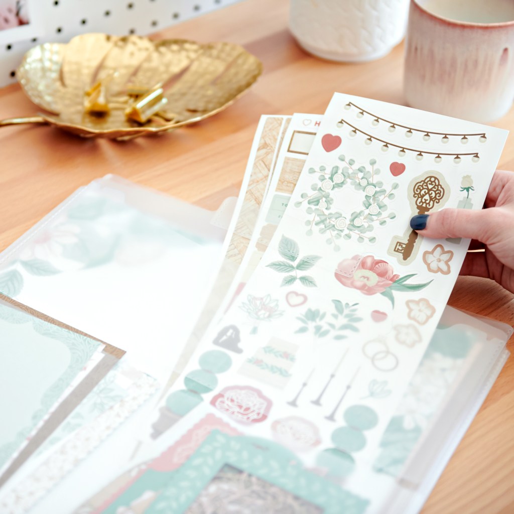 The Official Guide To Creative Memories' Power Storage – The Pages