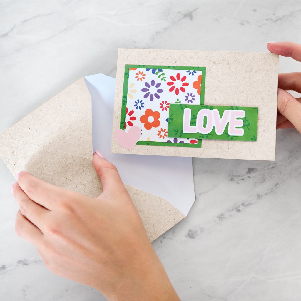 The Official Guide To Creative Memories' Cardmaking – The Pages